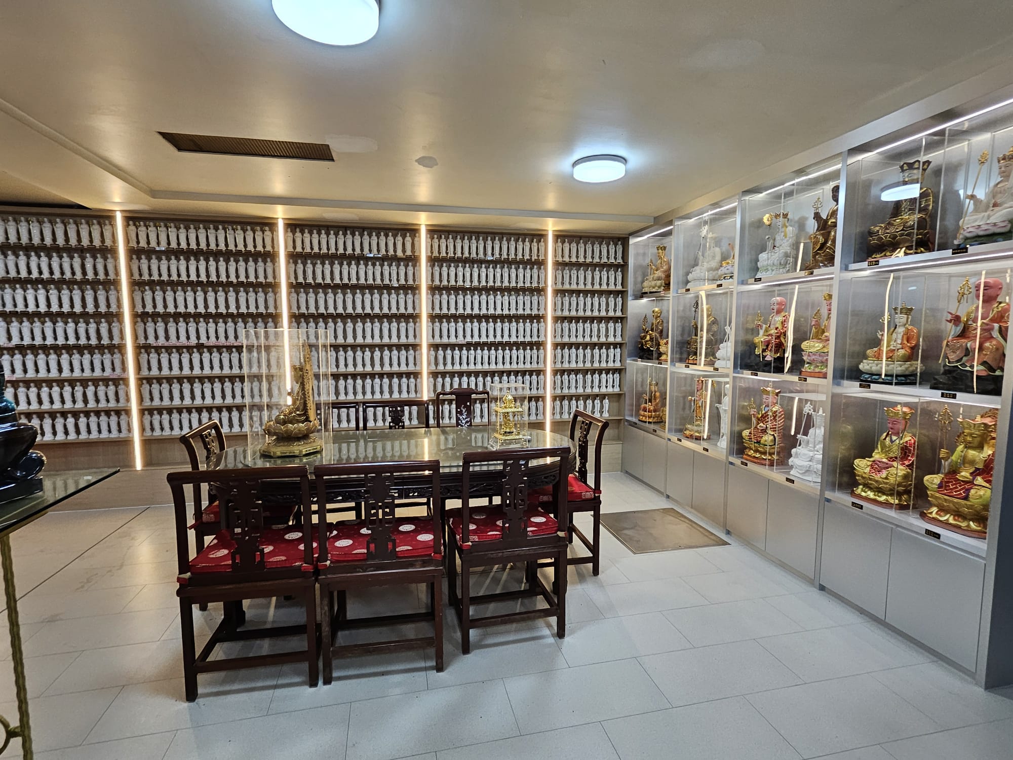The Ksitigarbha Hall